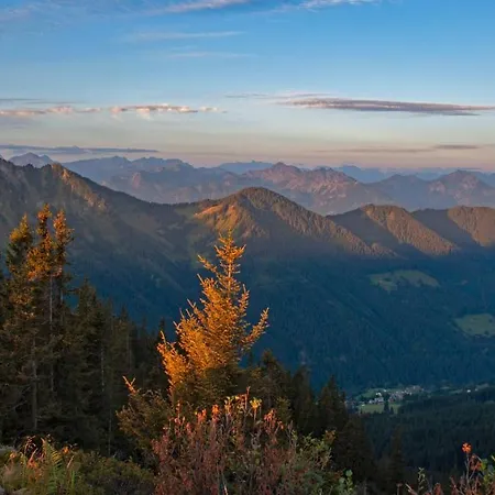 Jufa - Klangholzhus 3* Латернс