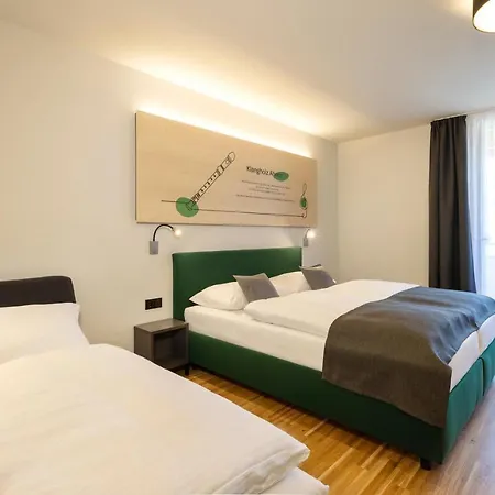 Jufa - Klangholzhus 3* Латернс