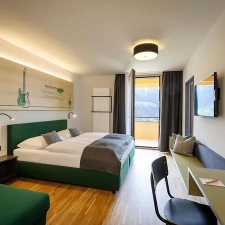 Jufa - Klangholzhus 3* Латернс