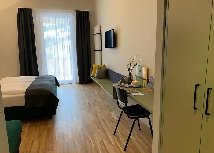 Jufa - Klangholzhus 3* Laterns