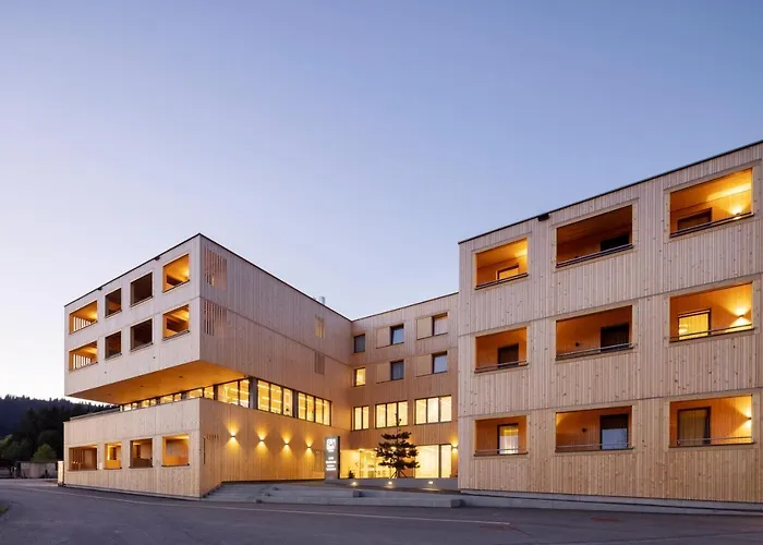 Jufa - Klangholzhus 3* Laterns