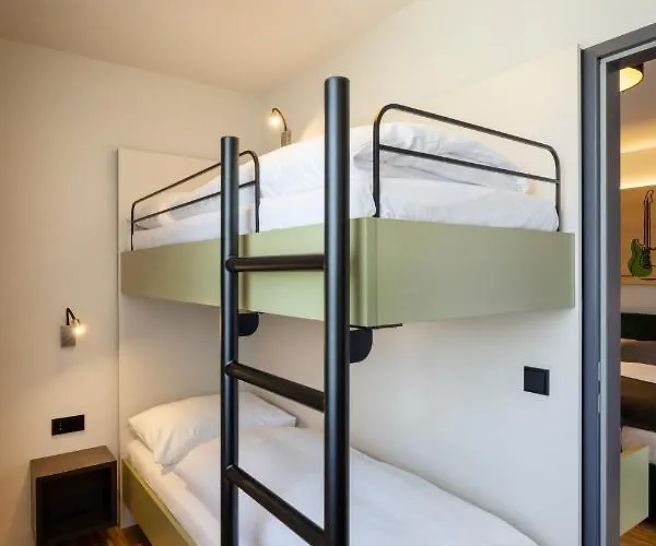 Jufa - Klangholzhus 3*