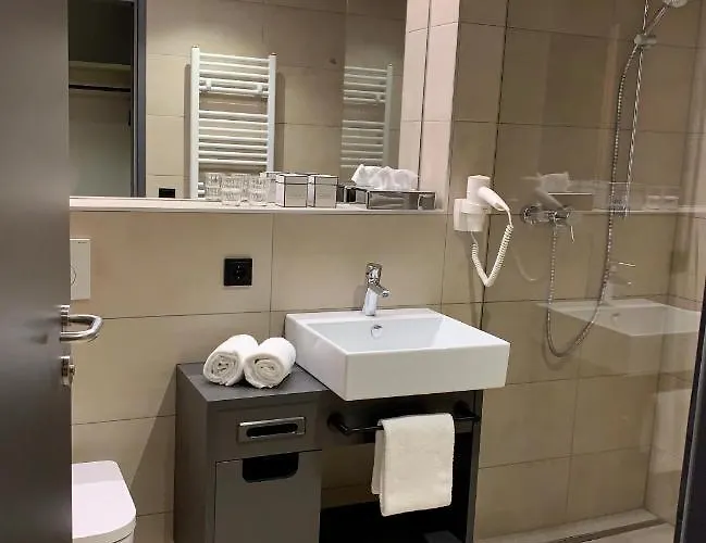 Hotel Jufa - Klangholzhus 3*