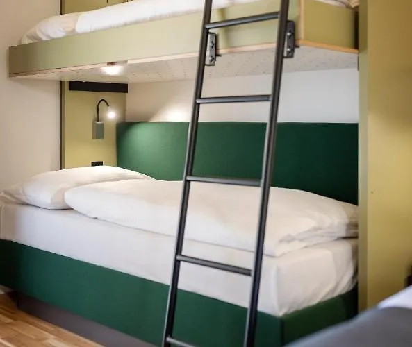 Jufa - Klangholzhus Laterns