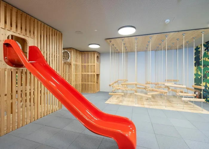 Jufa - Klangholzhus 3* Laterns