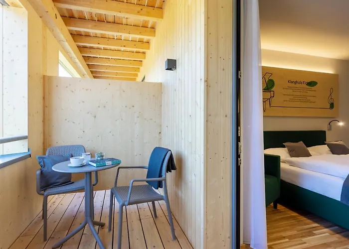 Hotel Jufa - Klangholzhus